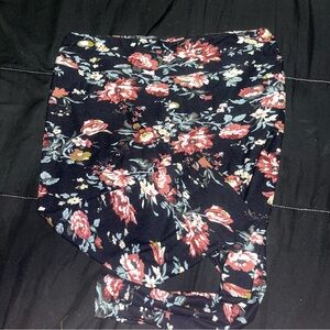 Lildy size L-xxl Floral Print cropleggings
